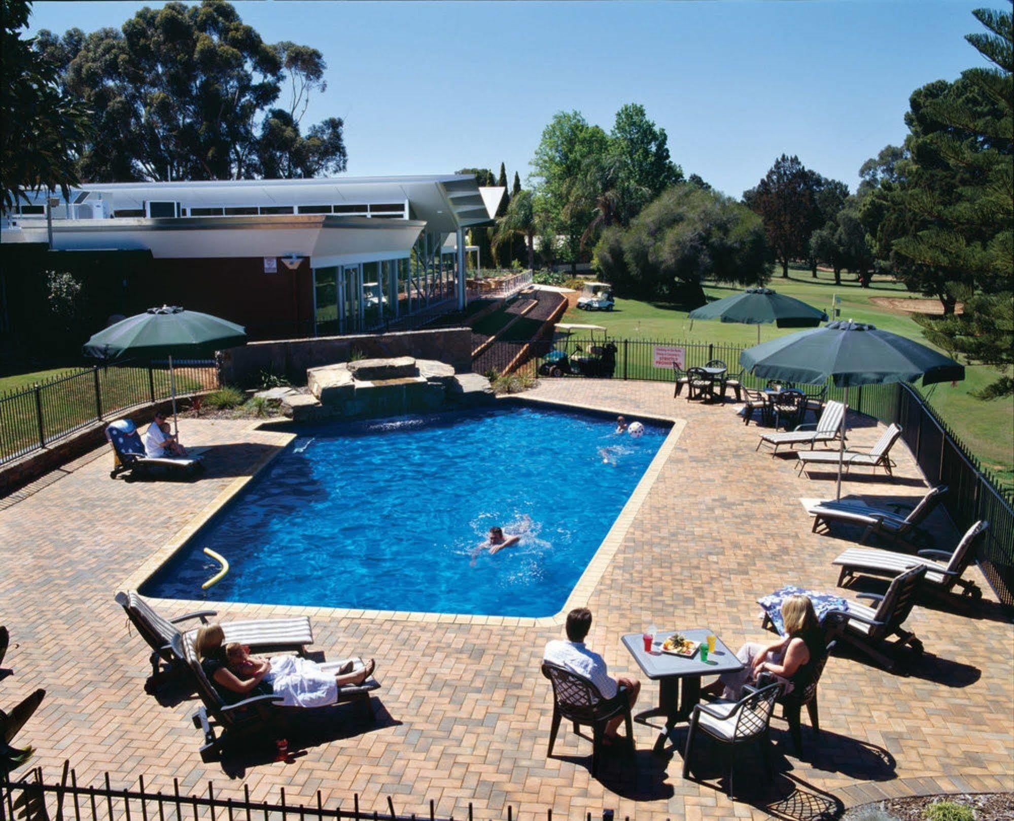 Renmark Country Club Экстерьер фото