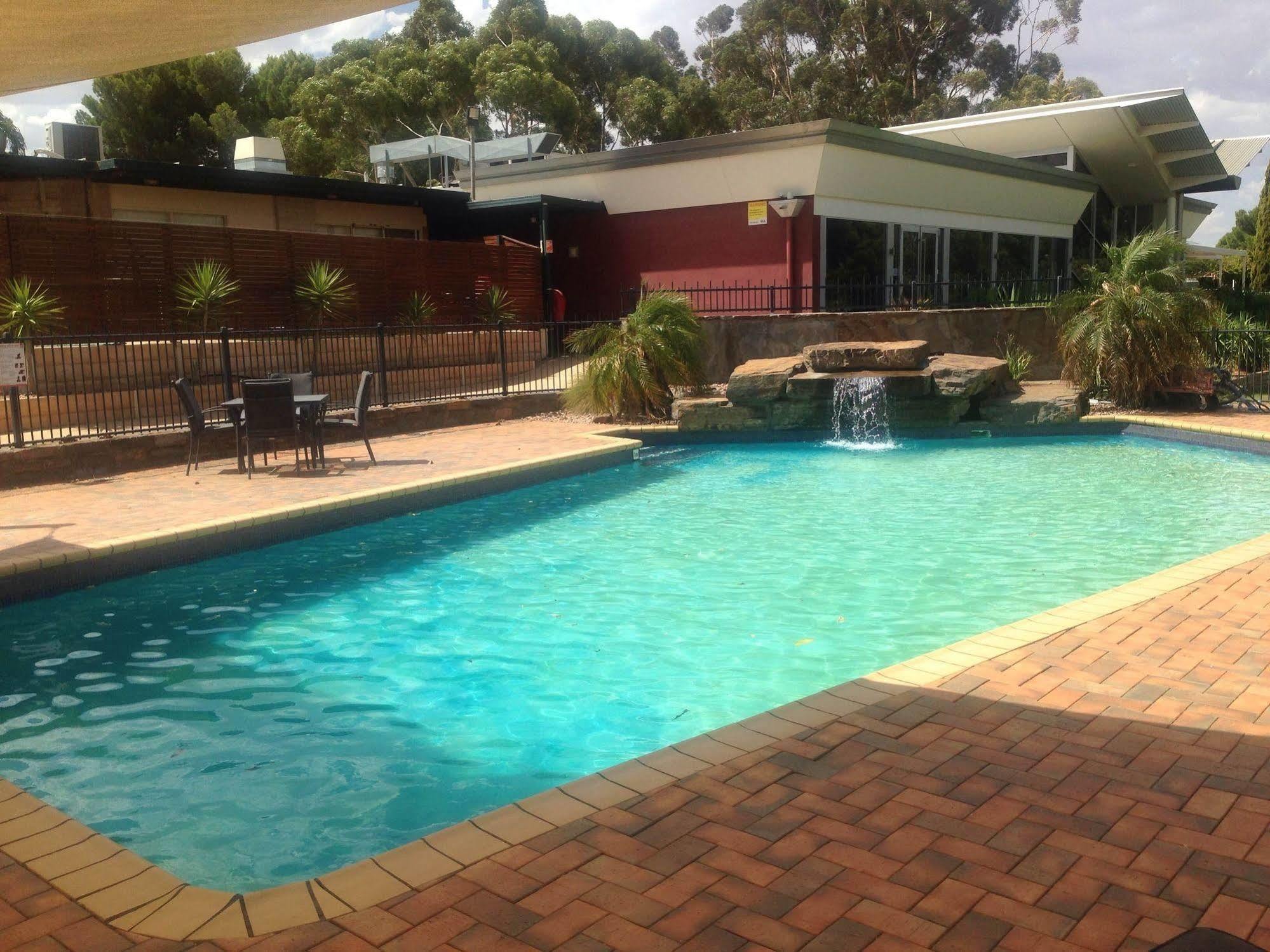 Renmark Country Club Экстерьер фото