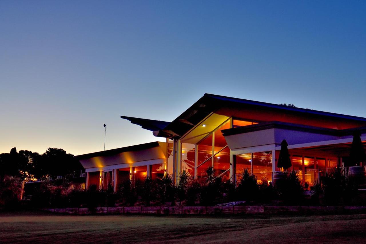 Renmark Country Club Экстерьер фото