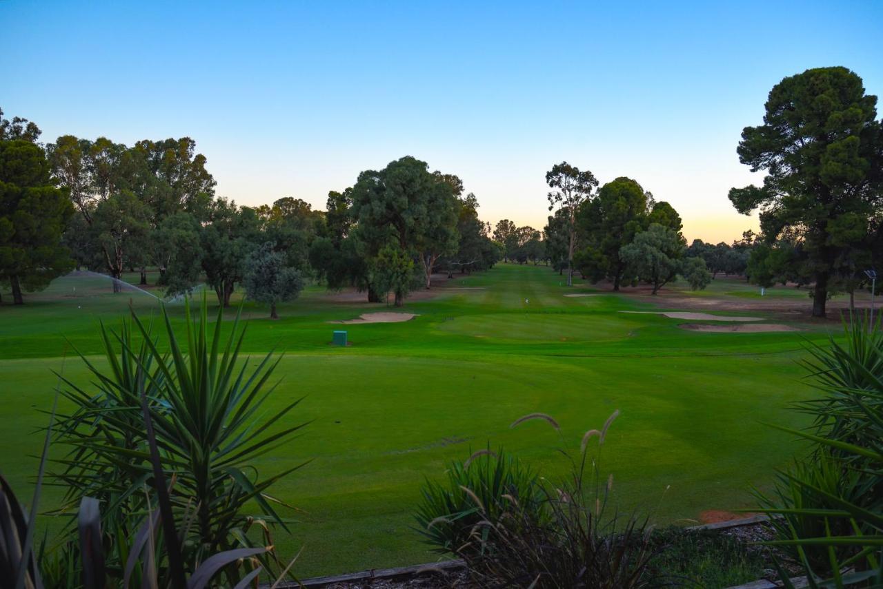 Renmark Country Club Экстерьер фото